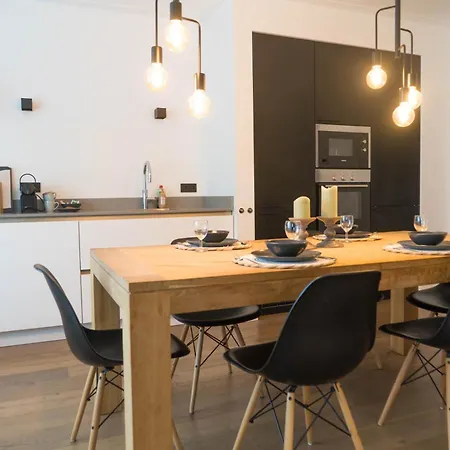 Apartmán Hip De Pijp 2br Ground-floor With Terrace & Garden In