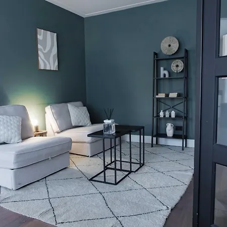 Hip De Pijp 2br Ground-floor With Terrace & Garden In アパート *