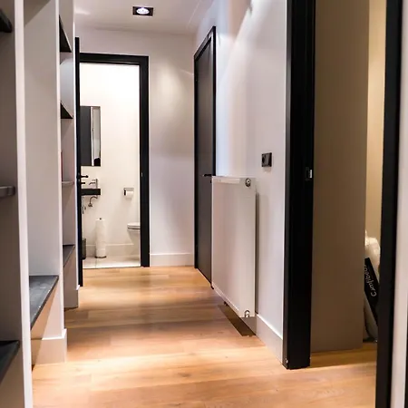 アパート Hip De Pijp 2br Ground-floor With Terrace & Garden In アムステルダム