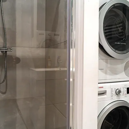 Getaway Prime Museum District Location * Amsterdam
