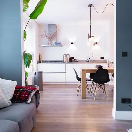 Hip De Pijp 2Br Ground-Floor With Terrace & Garden In Central Amsterdam Apartment *